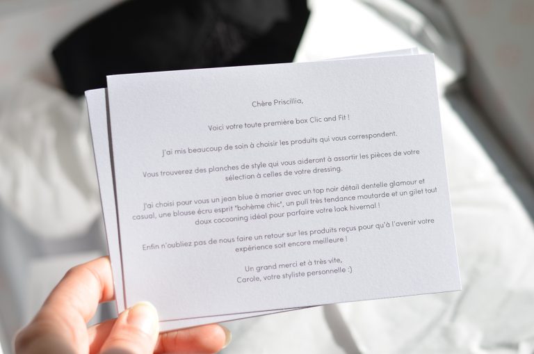 Courrier de la styliste glissé dans la box Clic and Fit