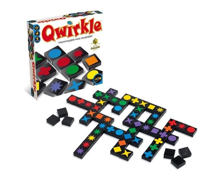 Qwirkle, le jeu de tuiles adapté à toute la famille