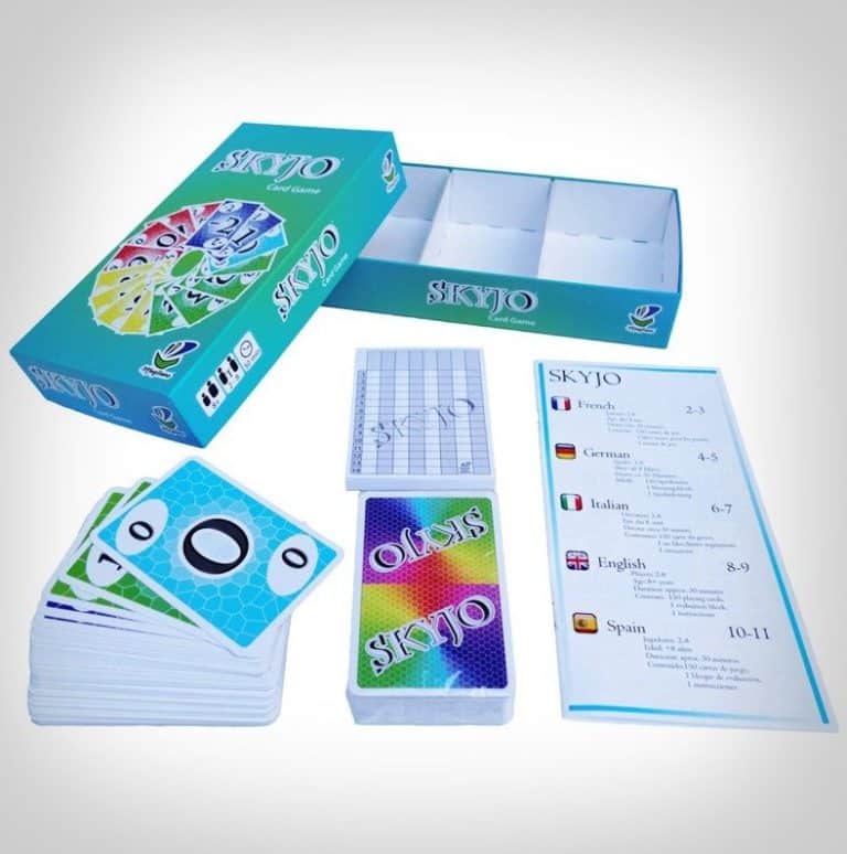 Skyjo, le jeu de cartes rapide qui plaît à tous, petits et grands