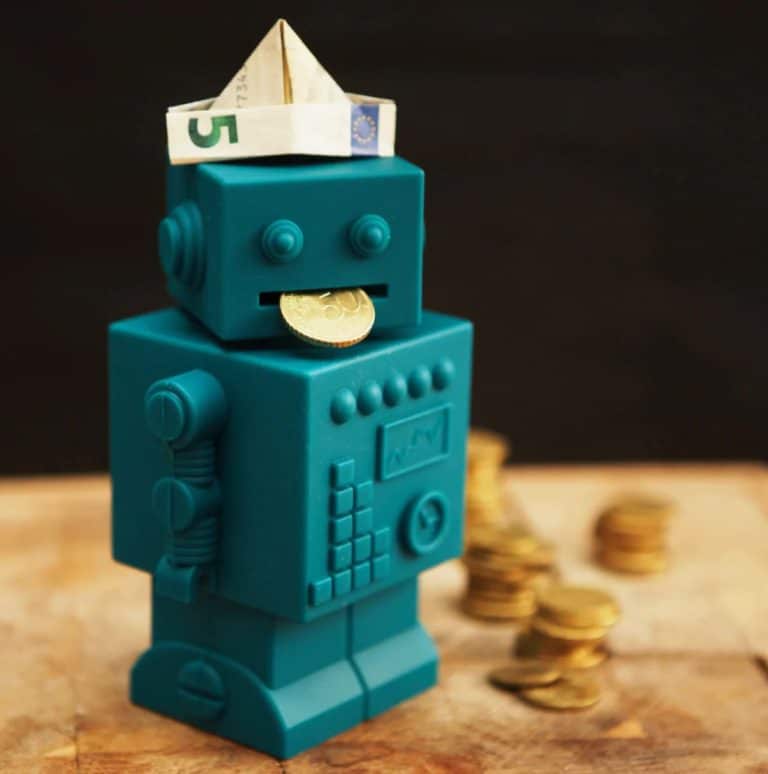 La tirelire robot, une bonne idée de cadeau geek pour économiser