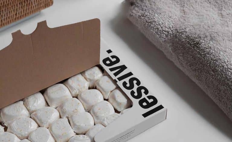La marque en moins : l'essentiel dans un format poudre hydrosoluble