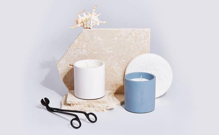 Une bougie parfumée rechargeable Spring pour une ambiance apaisante