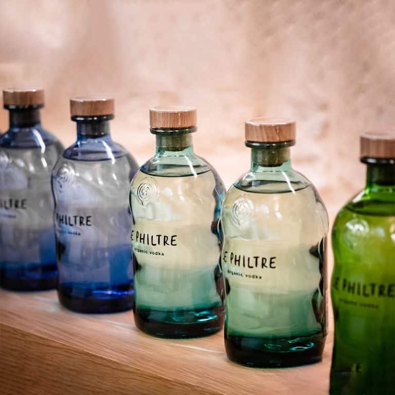 La Vodka Le Philtre : un cadeau pour homme de 25 ans chic et écolo