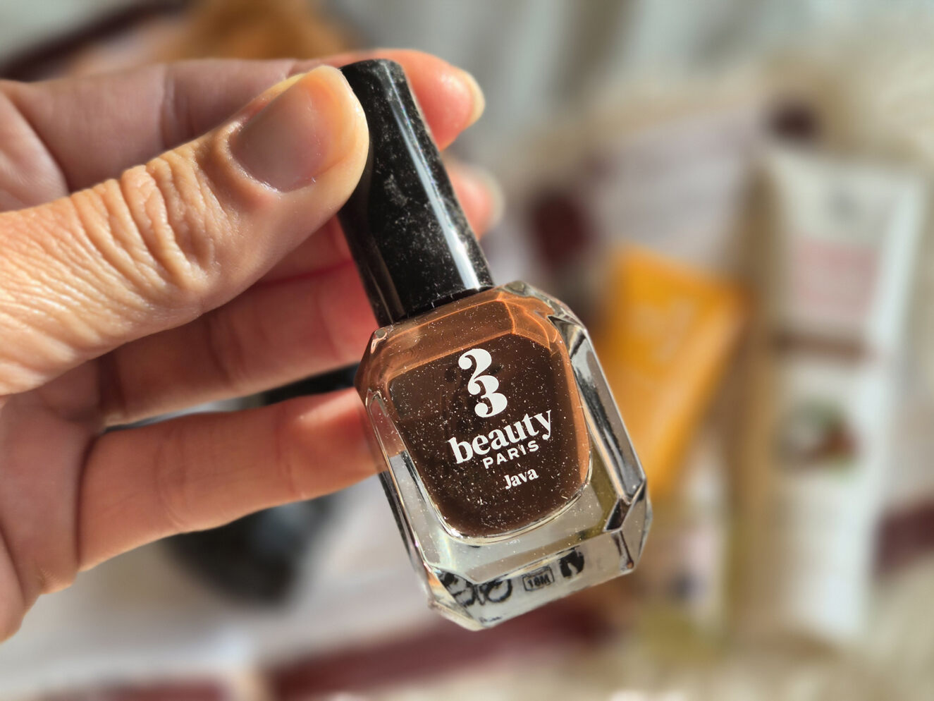 Contenu Glowria octobre 2026 : vernis chocolat